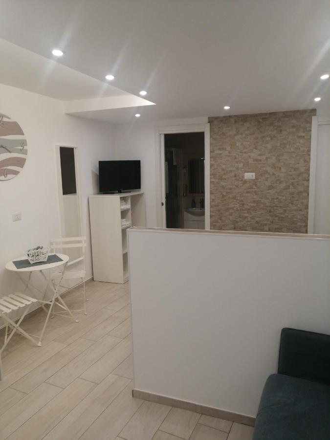 La Casa Dei Nonni Hotel Bari Kültér fotó